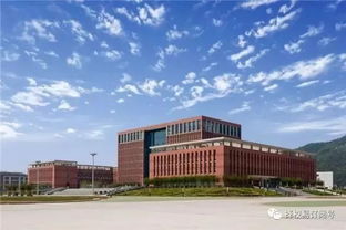 珠海三宝 广东省民办本科院校龙头，海外教育学院欢迎您的加入